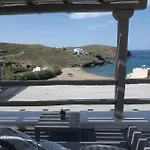 Beachfront House With 2 Hot Tubs